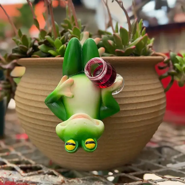Décorations de cintre de plante de Figurine de grenouille pour des Pots