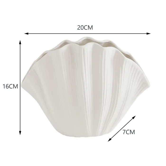 Vase en céramique coquillage