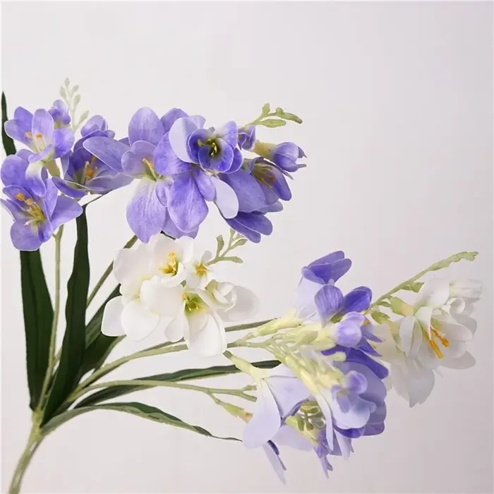Fleur d'orchidée artificielle réaliste en vanille
