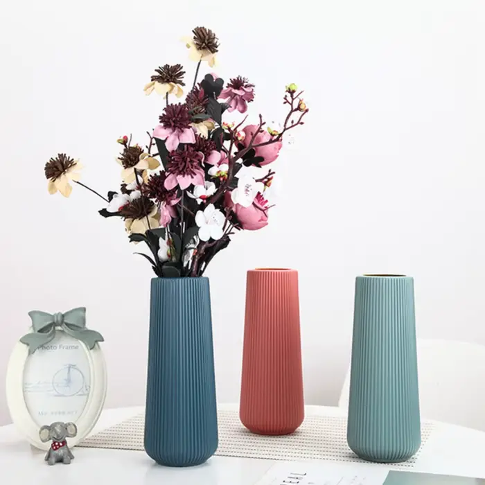 Vase à fleurs en plastique de style nordique