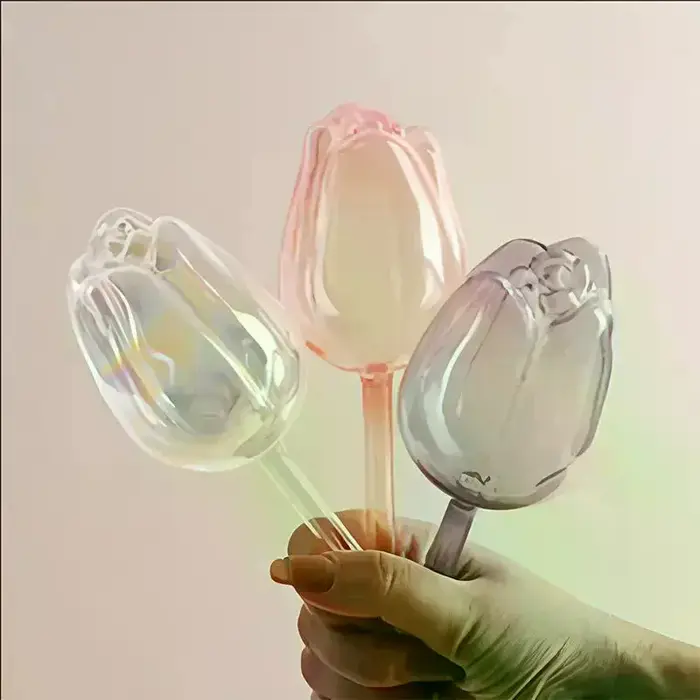 Solution élégante d'arrosage des plantes, globes d'arrosage pour plantes tulipes, ampoules d'arrosage automatique pour plantes d'intérieur et d'extérieur, pics automatiques