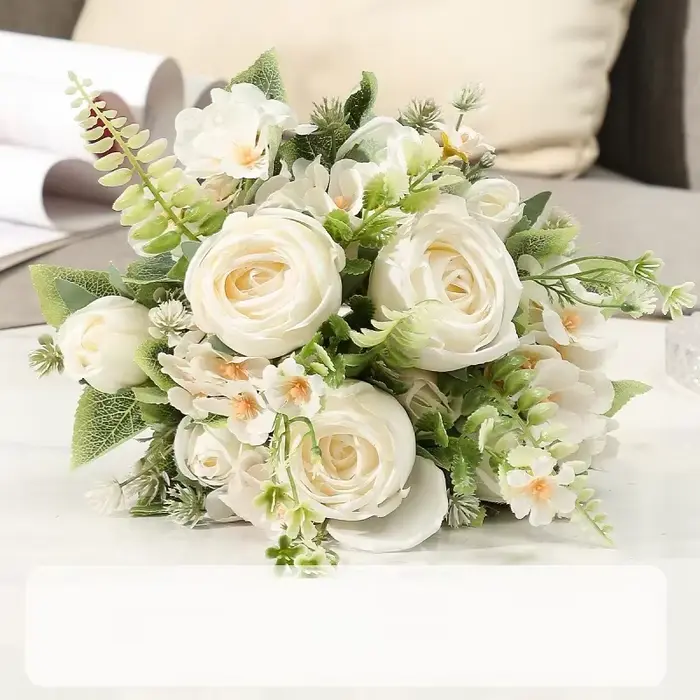 Bouquet de Roses artificielles en soie