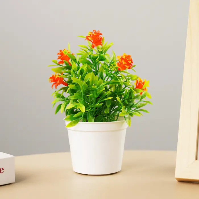 Plantes artificielles en pot de faux bonsaï
