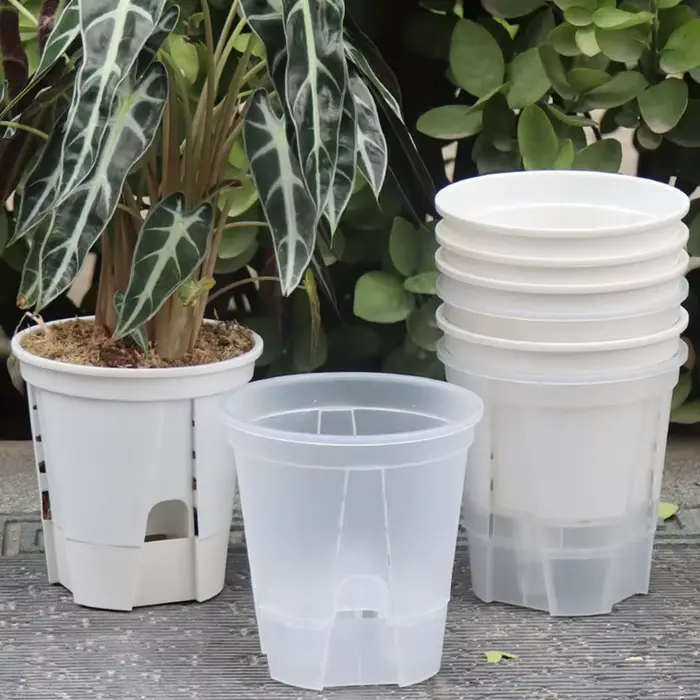 Pot de fleurs de stockage d'eau