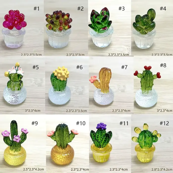 Décoration Cactus Cartoon en Résine Transparente
