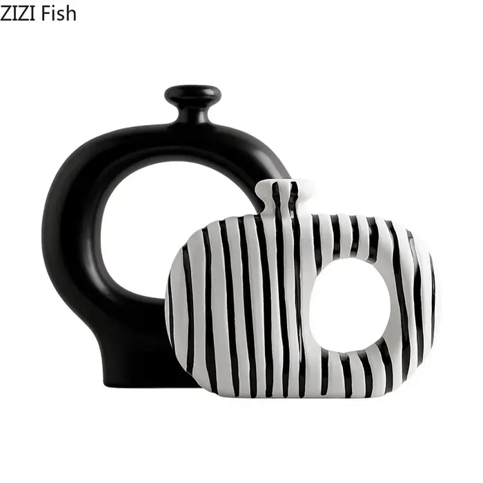 Vase en céramique à rayures zébrées