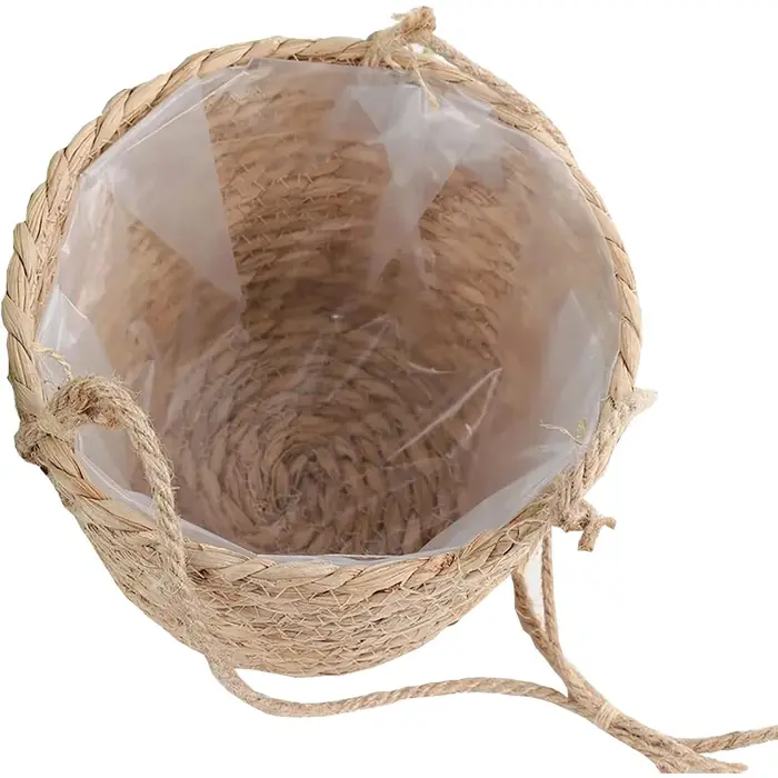 Pot de fleurs suspendu en paille pour balcon