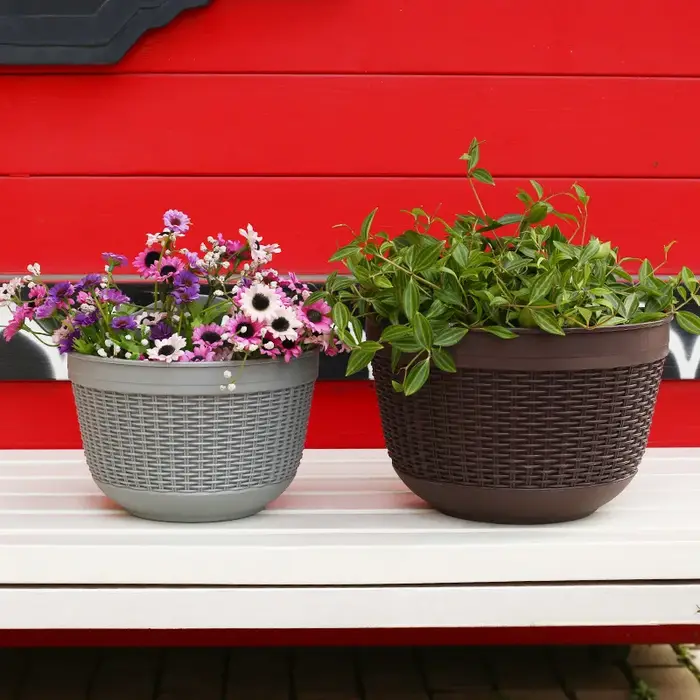 Pot de fleurs suspendu pour balcon