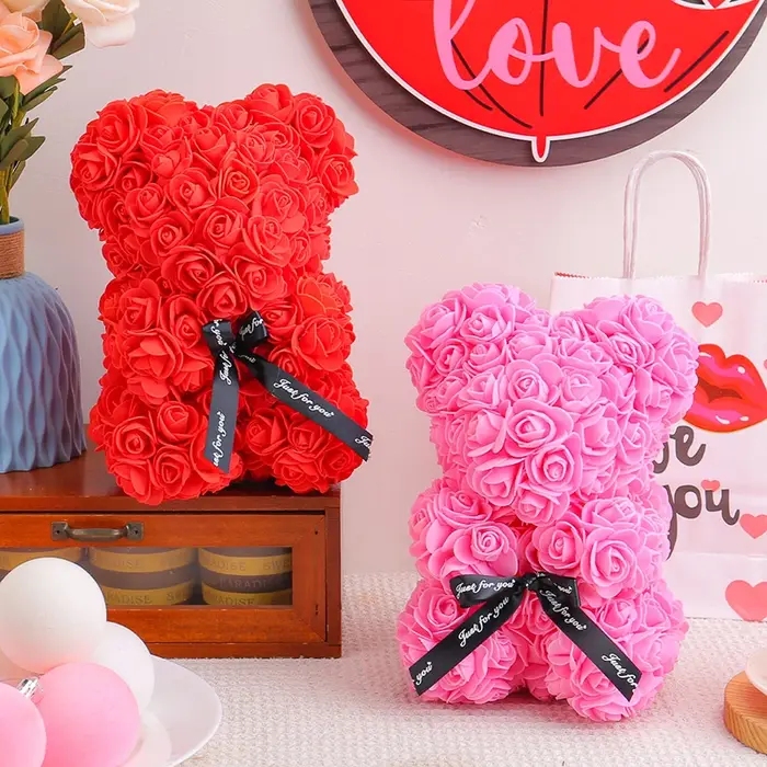 Ours en fleurs éternelles pour la Saint-Valentin