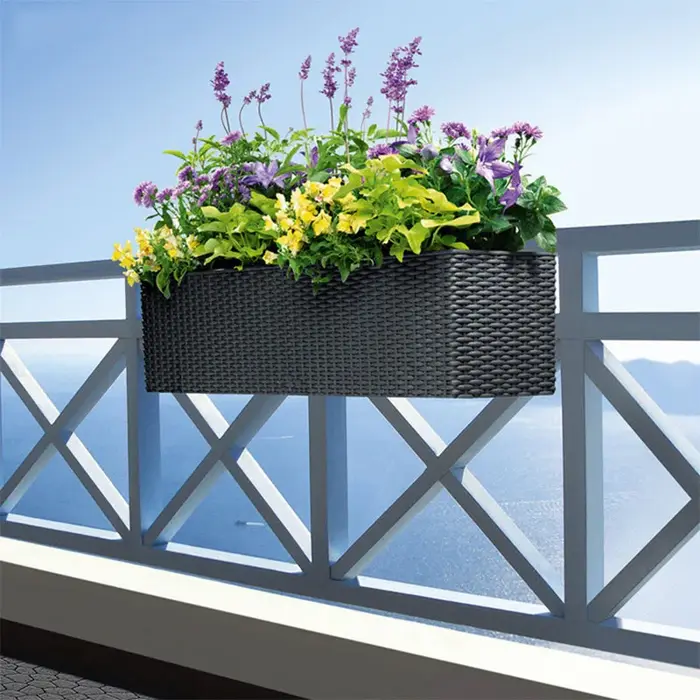 Crochets pour jardinière de fleurs