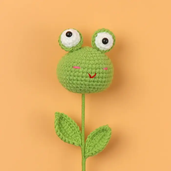 Bouquet de fleurs artificielles au crochet en forme d'animaux