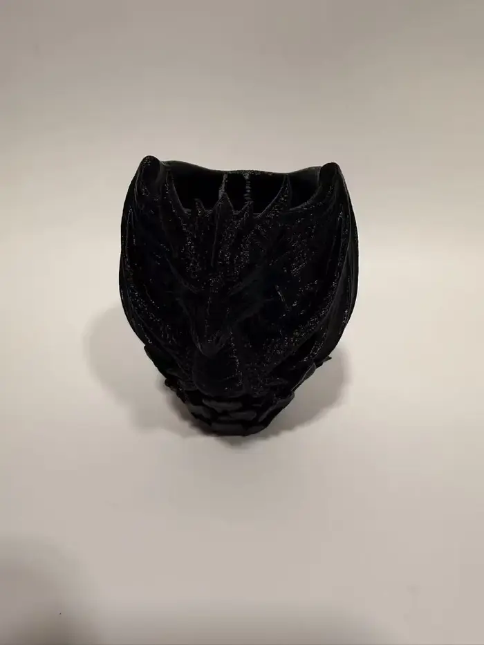 Pot de fleurs tête de dragon imprimé en 3D
