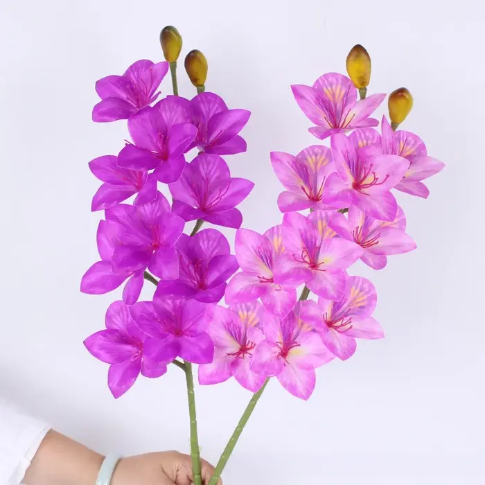 6 pièces de fleurs artificielles en PU