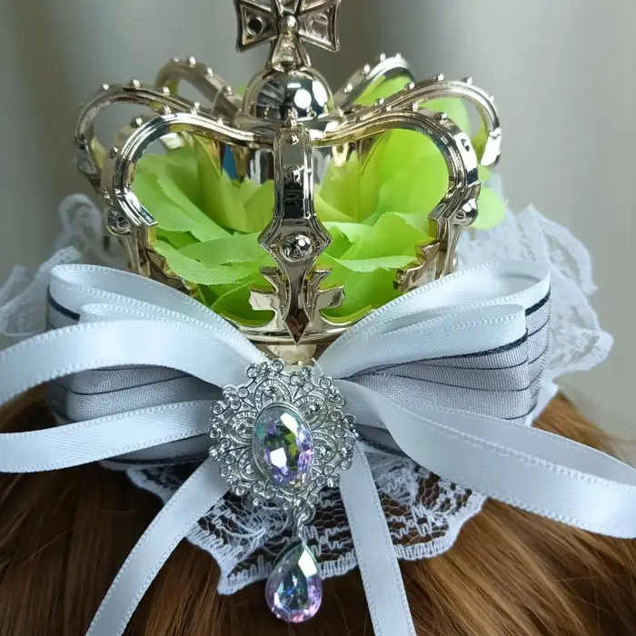Couronne de fleurs de roses croisées pour filles