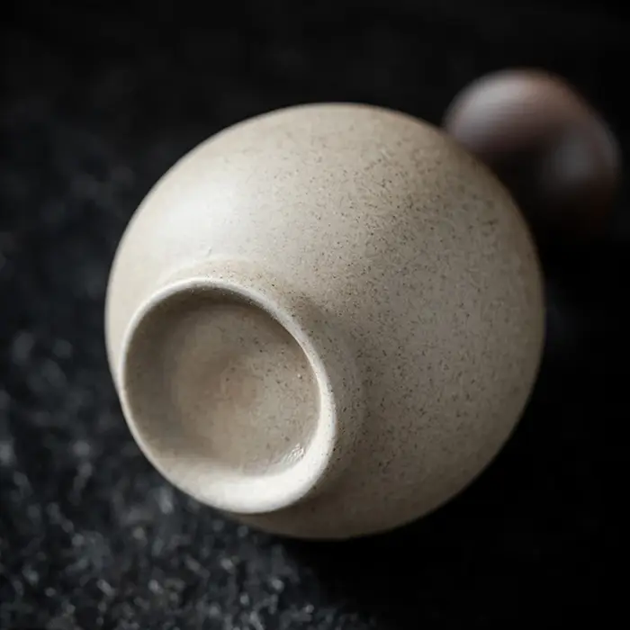 Vase à fleurs vintage en céramique