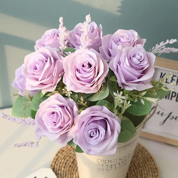 Bouquet de roses en soie à 9 têtes