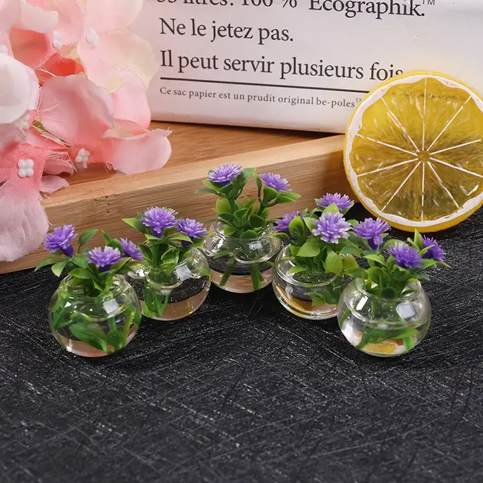 Mini Arbre Vert en Pot