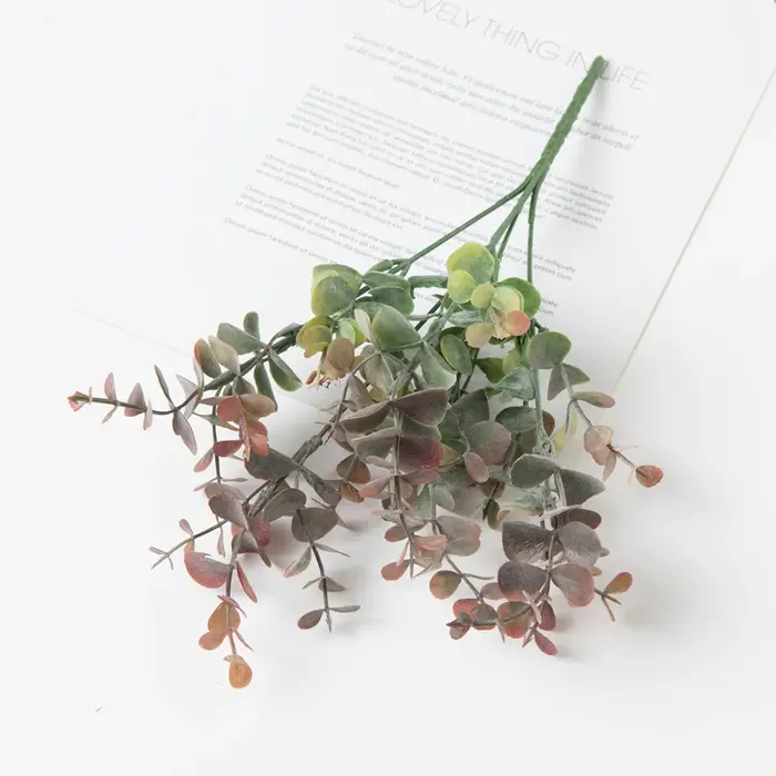 Plantes artificielles, fleurs de roses, feuille d'eucalyptus verte, Vase décoratif pour la saint-val