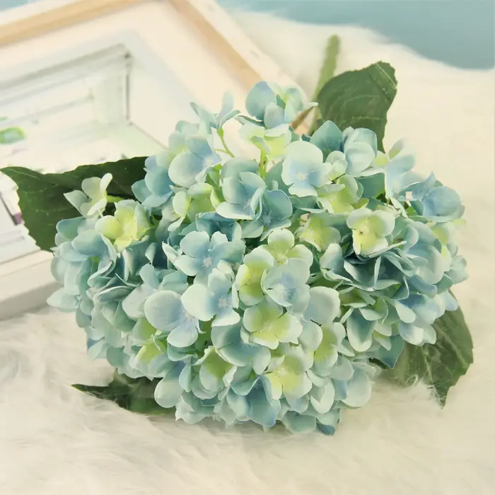 Bouquet de simulation d'hortensias