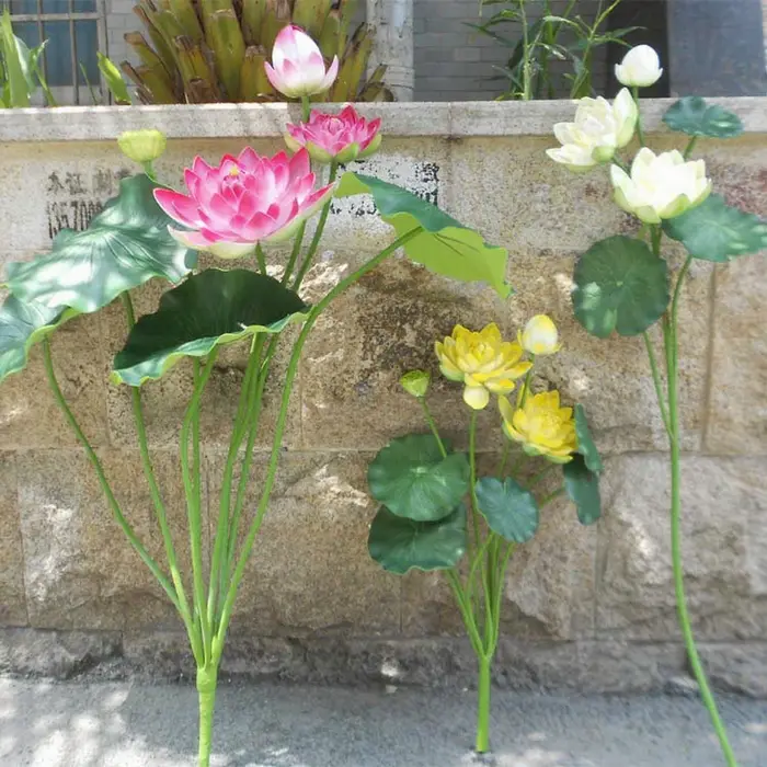 Fleurs artificielles, faux lotus