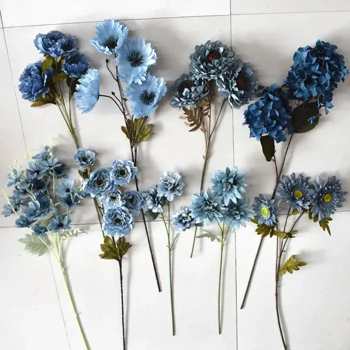 Plantes artificielles de cuir chevelu d'eucalyptus bleu brume