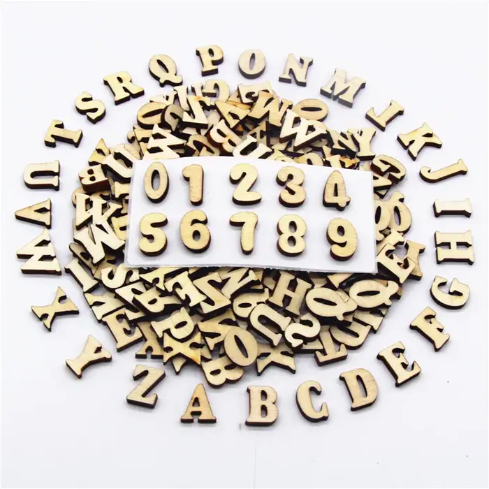 Style rustique majuscule lettres en bois Alphabet disques découpés