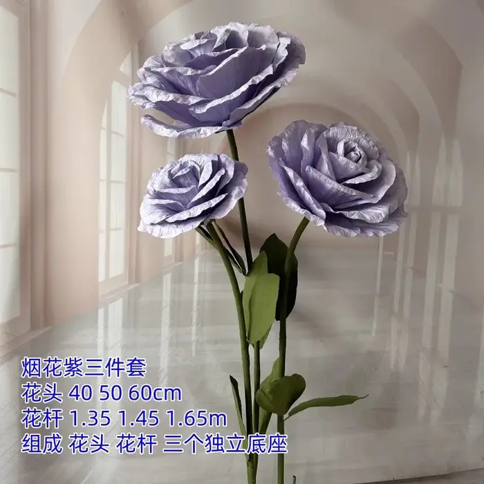 Supports de fleurs roses en papier