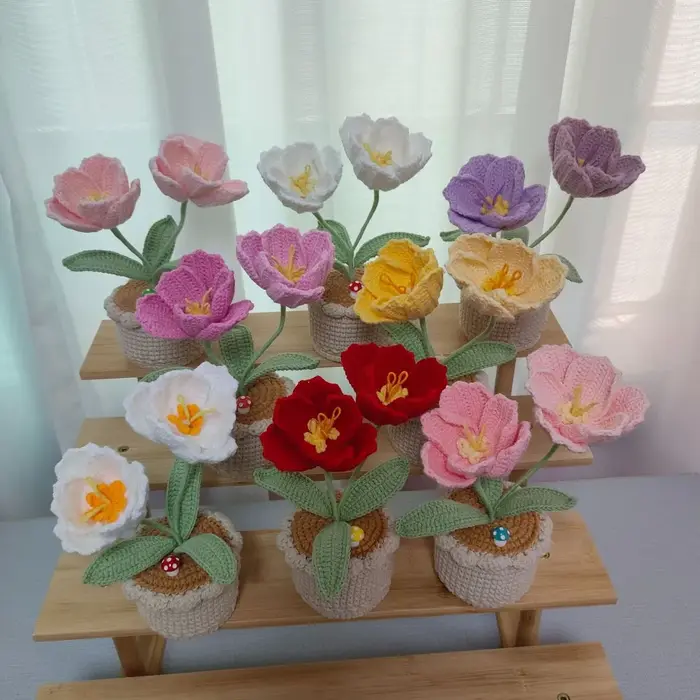 Tulipe en pot au Crochet faite à la main