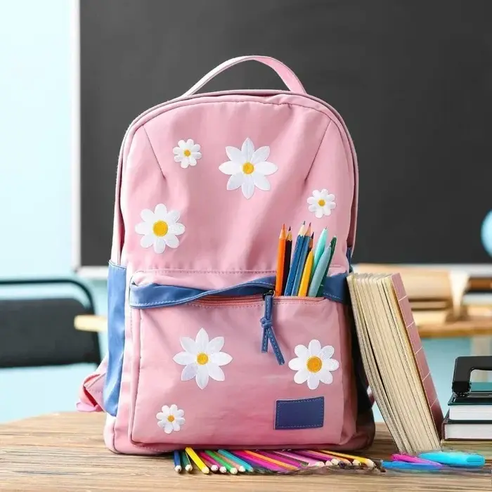 Étiquette brodée en tissu à motif floral pour sac