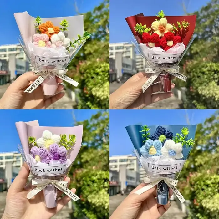 Mini bouquet de fleurs tricotées créatif