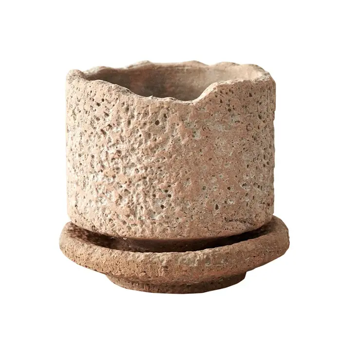 Pot de fleur en céramique fait à la main avec base