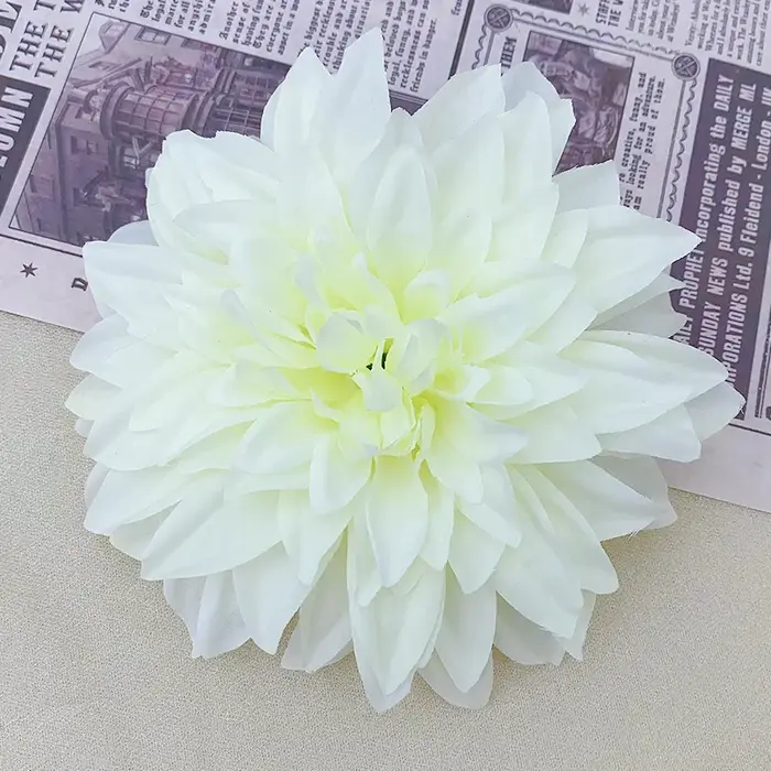 Bouquet de 10 têtes de dahlias artificiels en soie