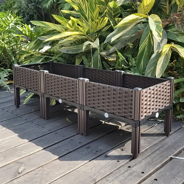 Bac de plantation en plastique avec trous de drainage
