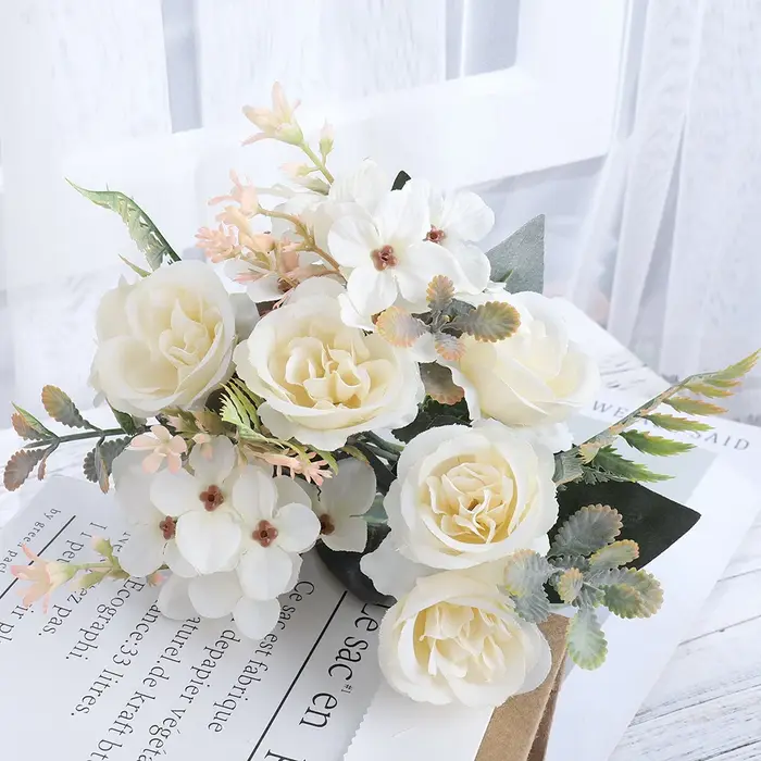 Beaux Roses artificielles hortensia en soie