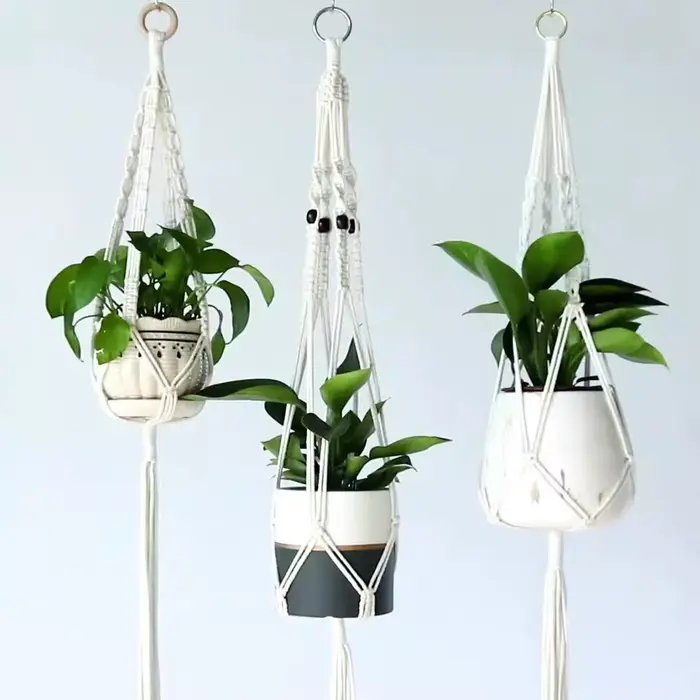 ConfronPlant-Cintre de plante en macramé fait à la main