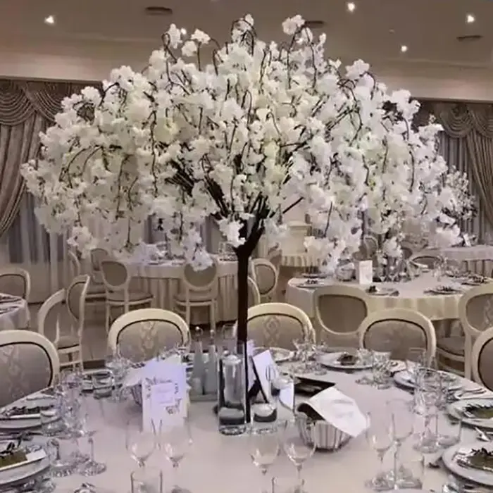 Plantes de saule pleureur d'arbre de fleurs artificielles
