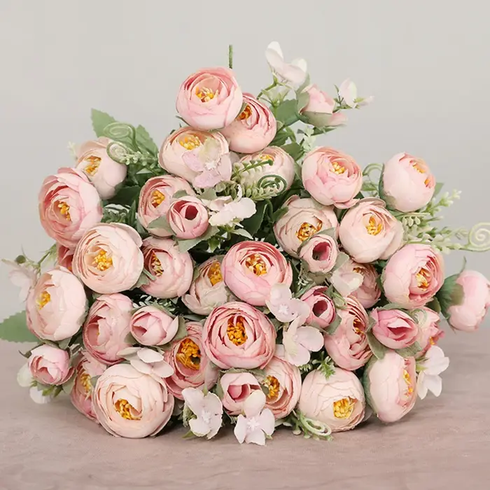 Vases de roses à thé multicolores pour décoration de maison