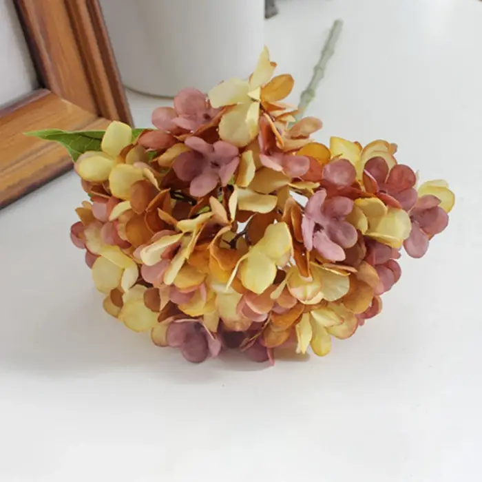 Vase d'hortensia en soie à fleurs artificielles