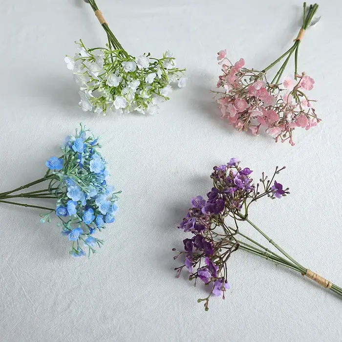 Bouquet artificiel avec ciel étoilé