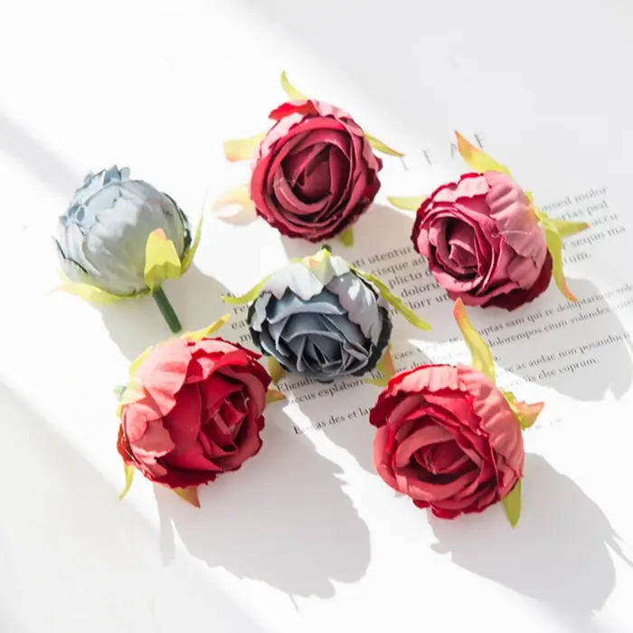 Pas cher fleur artificielle soie bourgeons de thé Rose pour couronnes de mariage bouquet noël maison décorative bricolage Scrapbooking cadeaux offre spéciale
