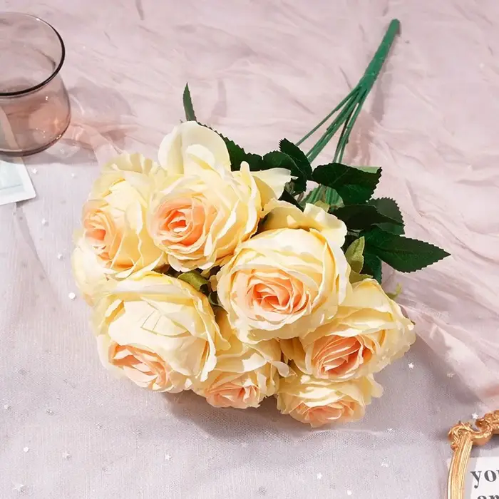 Fleur artificielle rose multicolore à 9 têtes