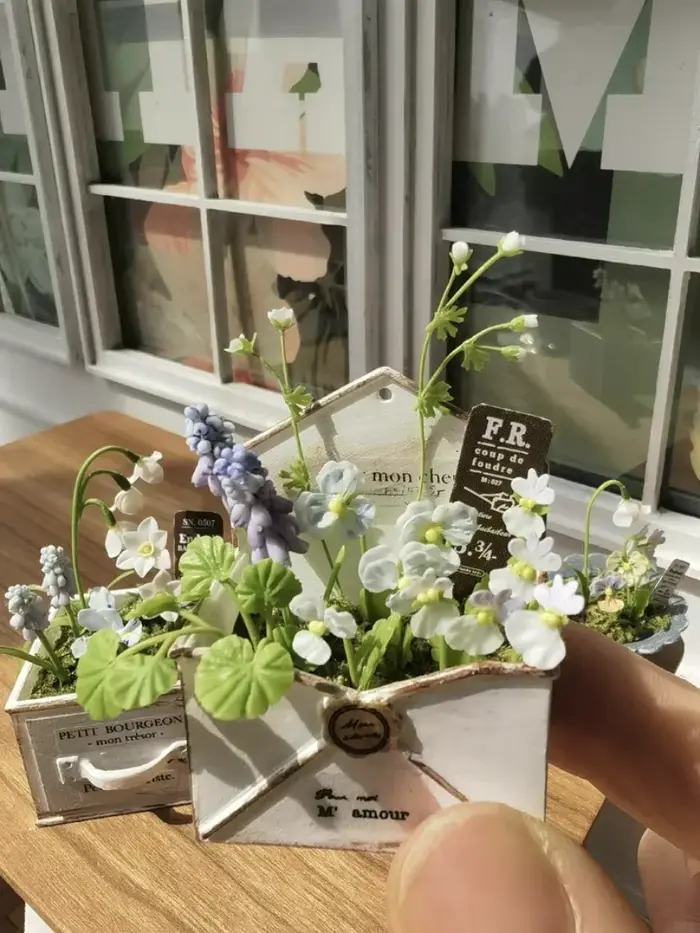 Simulation de fleurs miniatures