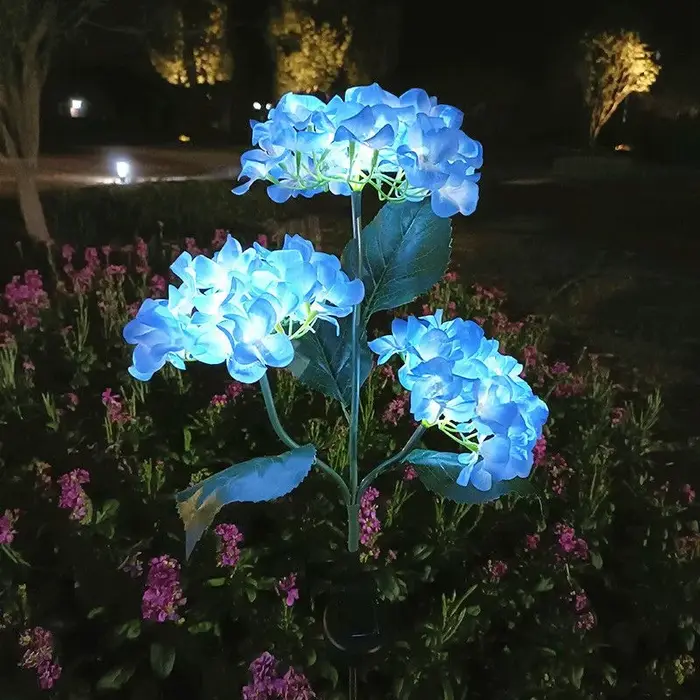 Lampes solaires en forme d'hortensia à 3 têtes
