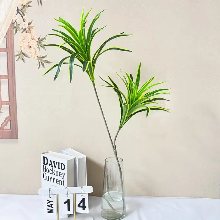 Branche de sang de Dragon artificielle à 2 fourchues