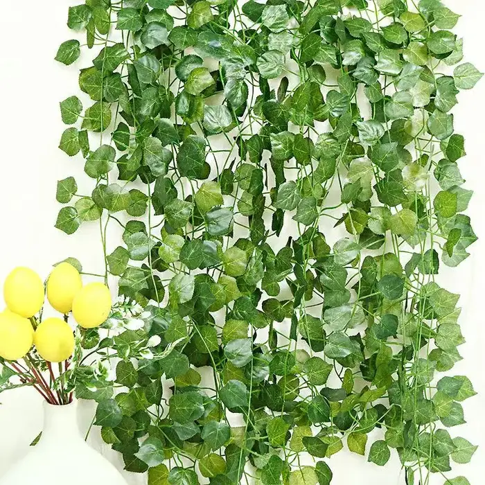Guirlande de feuilles artificielles de 230 cm