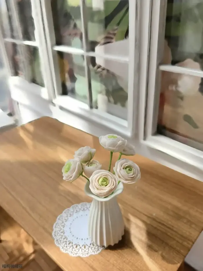Simulation de fleurs miniatures