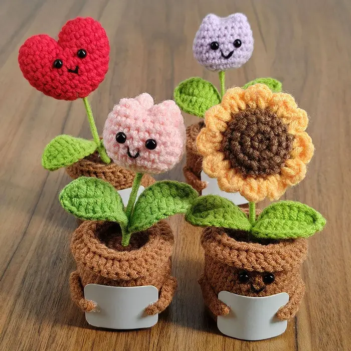 Fleur de tournesol au crochet en pot