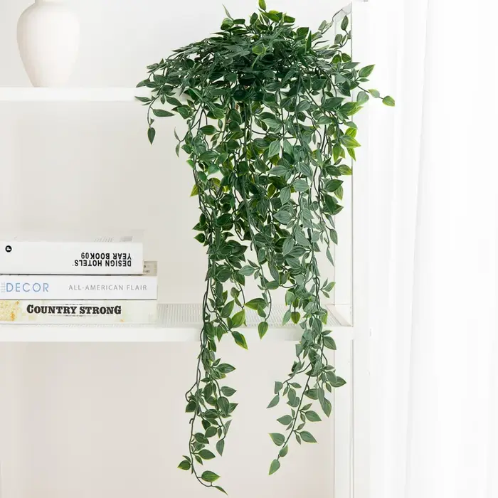 Plante de lierre artificielle en plastique