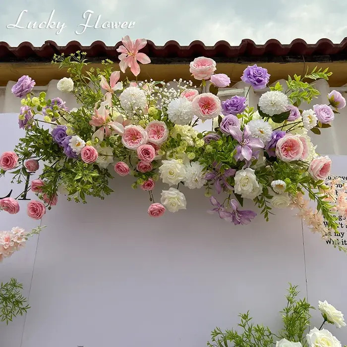 Décoration de mariage en plein air fleurs artificielles suspendues rangée