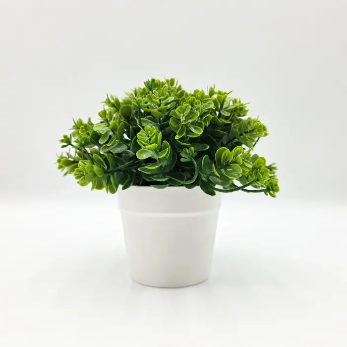 Eucalyptus artificiel de 15 cm en pot, plante artificielle réaliste, mini plante en pot pour la déco